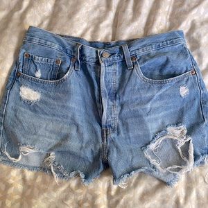 Levi Women’s Jean shorts